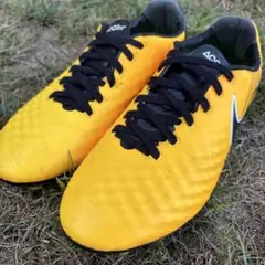 NIKEナイキサッカースパイクマジスタオーパス2 25.5cm