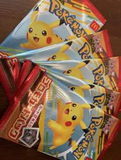 マック　ポケモンカード