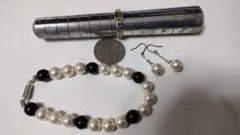 シルバーと10KのE型リング