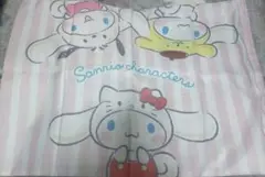 サンリオ　枕カバー　シナモロール