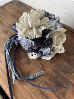 【最終価格】コサージュ ハンドメイド ネイビー レース
