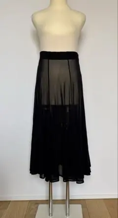 シースルーブラックロングスカート