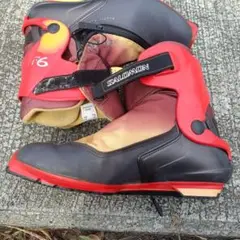 SALOMON スキー用ブーツ GB 9½ / EU 44