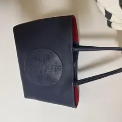 トリバーチネイビー レッド トートバッグ