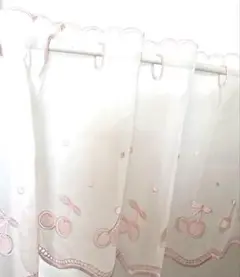 カフェカーテン　さくらんぼ　チェリー
