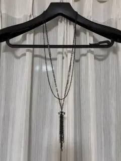【Max&co】ブラックフリンジクリスタルネックレス