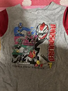 リュウソウジャー Tシャツ グレー赤