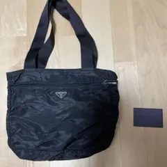 プラダショルダートートバック本物