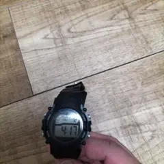 デジタル腕時計 ブラック フリーサイズ