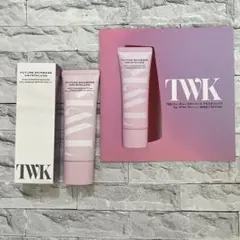 【新品未開封】TWK フューチャースキンベースクリスタリュクス 試してみた】FTC TWK フューチャースキンベース クリスタ