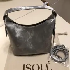 ISOLE バッグ シルバー