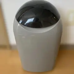 Combi おむつ処理ポット グレーと黒