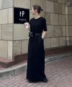 【パルクロ限定】【PON企画】 クルーネックロング半袖カットワンピース S