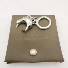 美品　ルイヴィトン　シルバー　ヴィトンカップ　2003年　キウイ　キーリング LOUIS VUITTON 新品同様 ルイヴィトン キーリング ヴィトン