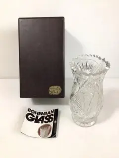 Y106 ボヘミアンガラス 花瓶 ハンドカットクリスタル 箱入