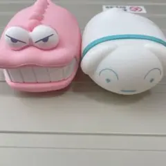 クレヨンしんちゃん ぺたんこシリコンポーチ ワニ山さん シロ 2個セット