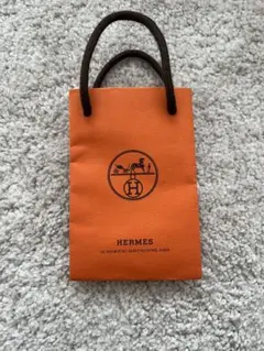 Item thumbnail for item 90988202-2353-43e2-bf5b-f4dc7bb511dd