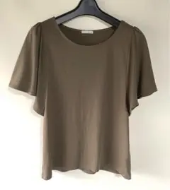 GU フレアースリーブカットソー　カーキ