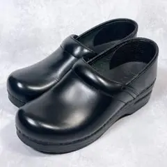 Item thumbnail for item fafde130-def3-4f33-9b86-c9f477360634