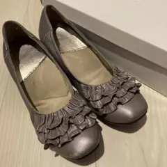BeauFort フリル付きシューズ むらさき
