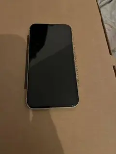 iPhone 11 ホワイト 128 GB その他