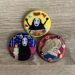 千と千尋の神隠し　刺繍ブローチ　缶バッジ