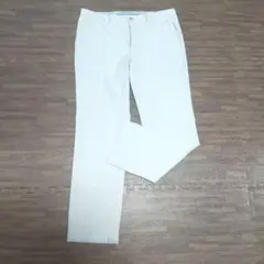 マンシングウェア　スリムフィットパンツ ホワイト