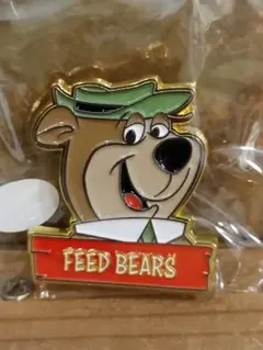 ピンバッジ　YOGI BEAR　ヨーギーベア　アメリカ　キャラクター　新品