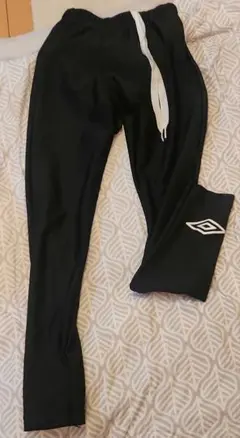 UMBRO ブラック スパッツ 140