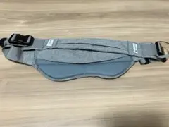 Mughart ヒップシート グレー