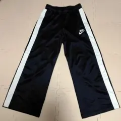 Item thumbnail for item a7d737bc-5043-41ac-b4a3-918c37c48b85