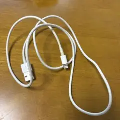 Lightningケーブル USB-A ホワイト 標準長