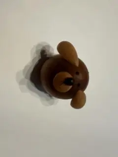 絶対に倒れない犬