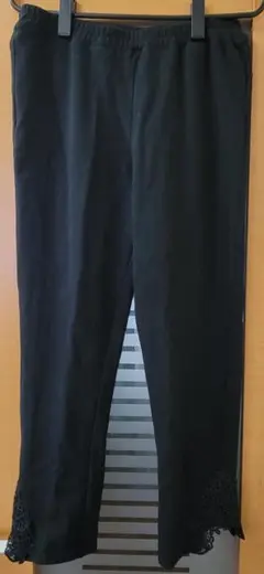 ハートレース装飾 ブラック スリムパンツ