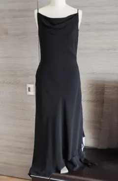 黒 ドレープネック ドレス