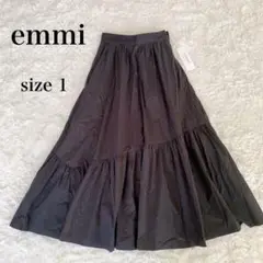 emmi 新品未使用　タグ付き　1 ロングスカート　ブラック