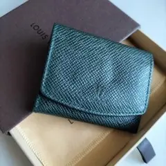 Item thumbnail for item 7e6c9a2e-8ece-4128-85bf-3c7f6e66f989