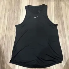 Nike ブラック タンクトップ Mサイズ