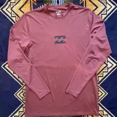 Billabong UVラッシュガード L エンジ色