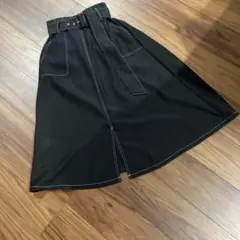 ブラックロングスカート ベルト付き