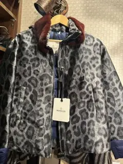 38万新品本物◆モンクレール 最高級ミンクファー付きレオパード柄ダウンジャケット