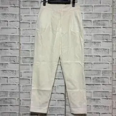 TOMORROW LANDトゥモローランド 白 ホワイト パンツ シンプル 無地
