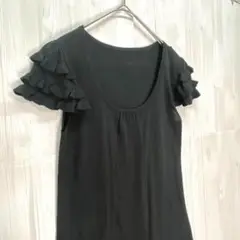 ペイトンプレイス　フリルスリーブ カットソーワンピース　チュニック　黒　M