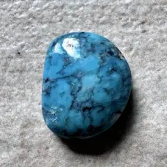 ターコイズ　キングマン　4.8ct ブラックウェブ