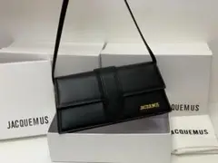 JACQUEMUS ブラッククラッチバッグ