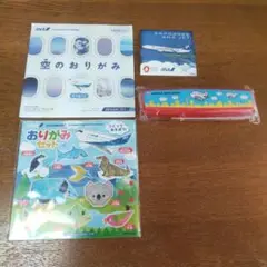 ANA　おりがみ2つ　万博シール　JAL　スプーンフォークセット