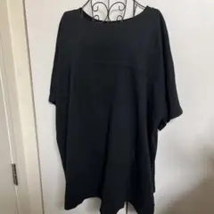 希少4Lサイズ　レディース　半袖Tシャツ　黒　プリント　綿100% スリット入