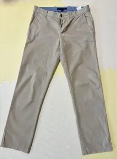 Tommy Hilfiger ベージュ チノパン