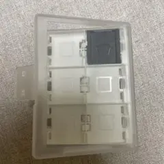 任天堂 3DSカードケース クリア