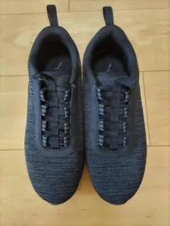 【未使用】PUMA SOFTRIDE ブラック スニーカー　27cm